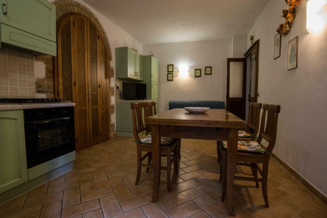 Dimora Tipica Toscana Monticiano Exterior foto